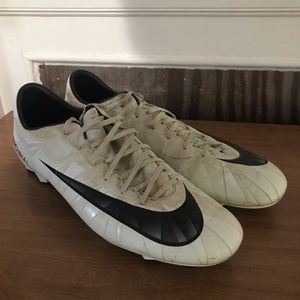 NIKE MERCURIAL CLEATS